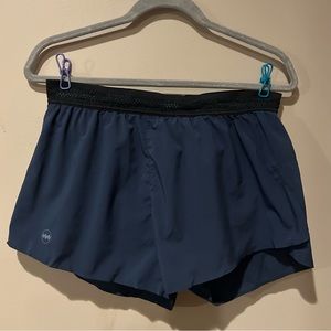 Janji Women’s 3” AFO Middle Short in Indigo Size Medium
